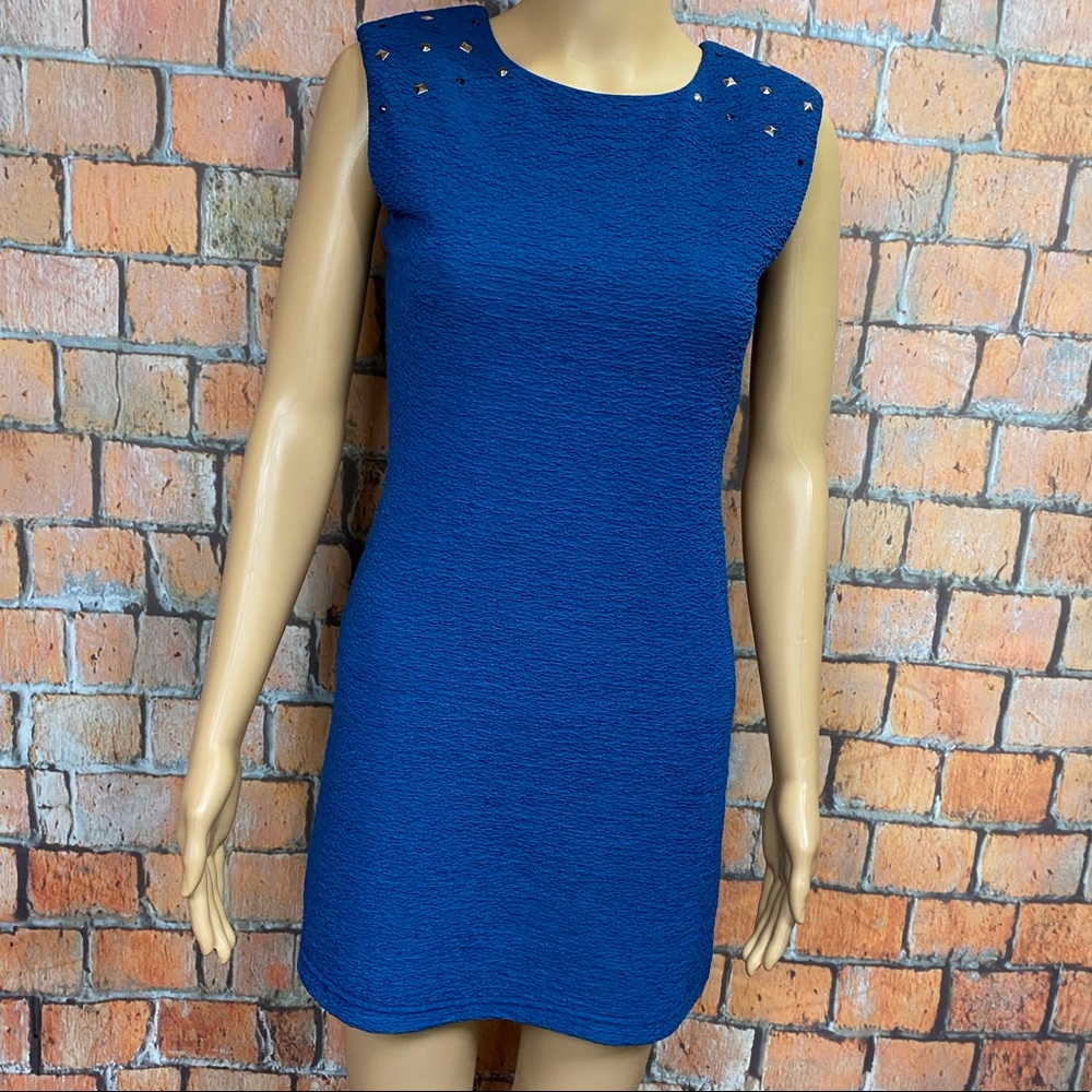 Laundry by Shelli Segal Embellished Shoulder Mini Dress‎